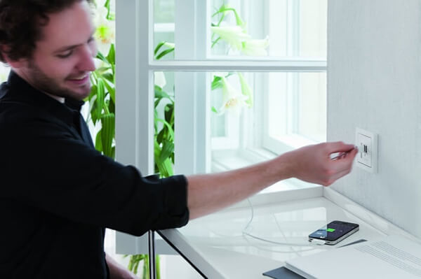 Розетка Berker Q1 — встановлення в сучасному інтер’єрі