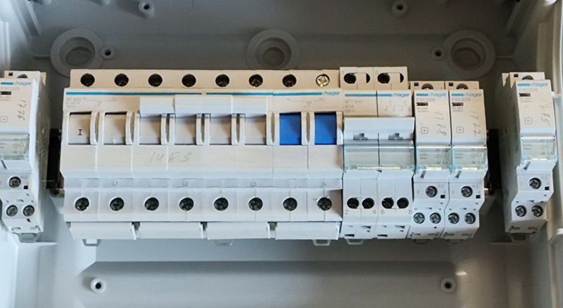 hager-ve212dn-opis-1.jpg